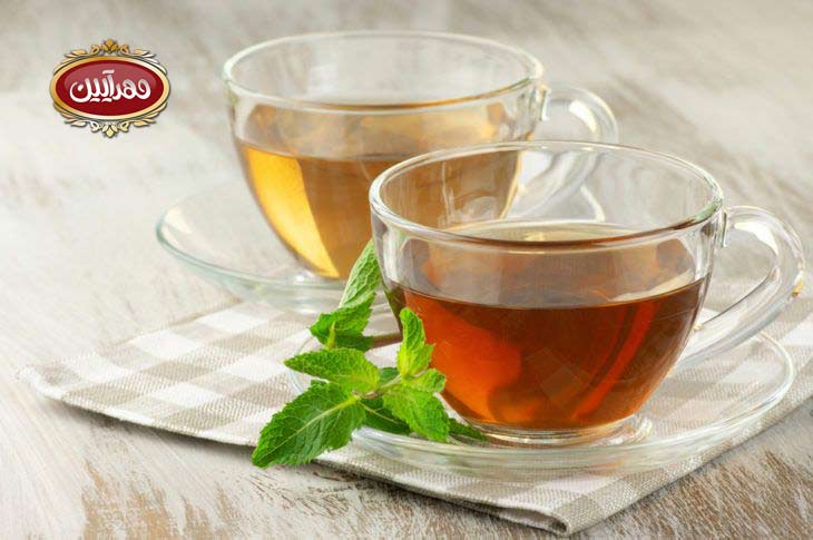 چای سبز بهتر است یا چای سیاه ؟ مزایای چای سبز و چای سیاه ، مزایا و معایب چای سبز و سیاه ، محصولات مهرآیین